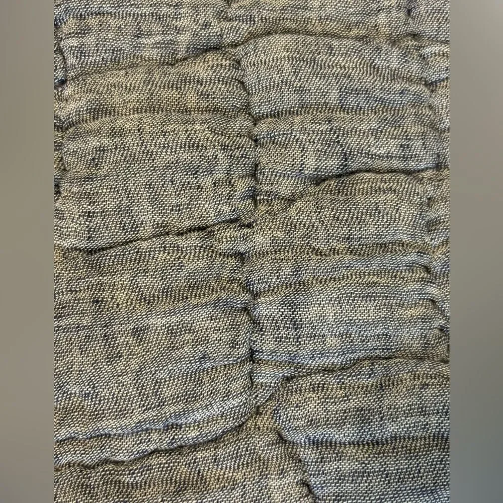 Pottery Barn Cloud Set Of 2 King Pillow Shams Handcrafted Linen Navy Blue EUC